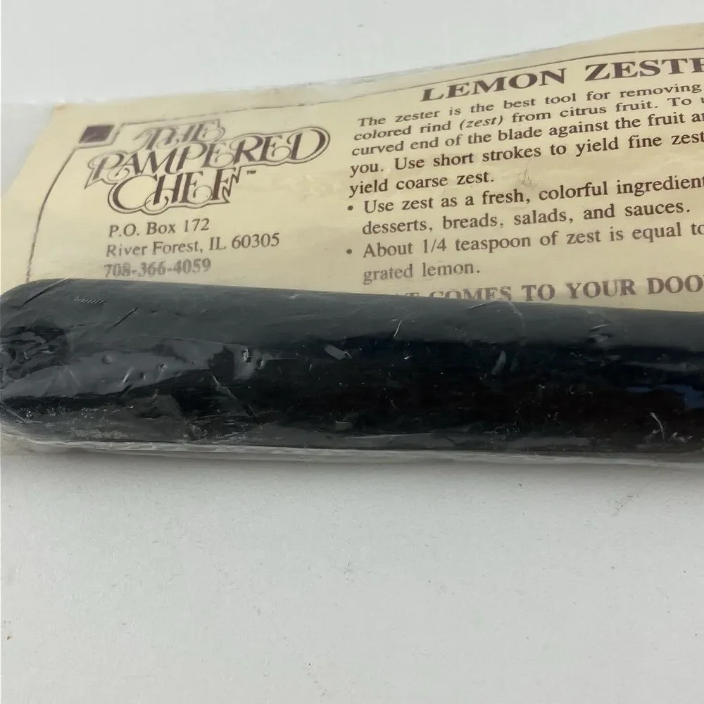 Pampered Chef Lemon Zester/Scorer #1130 Citrus Zester Sealed